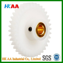 Molded Plastic Delrin Spur Gear with Brass Inserts